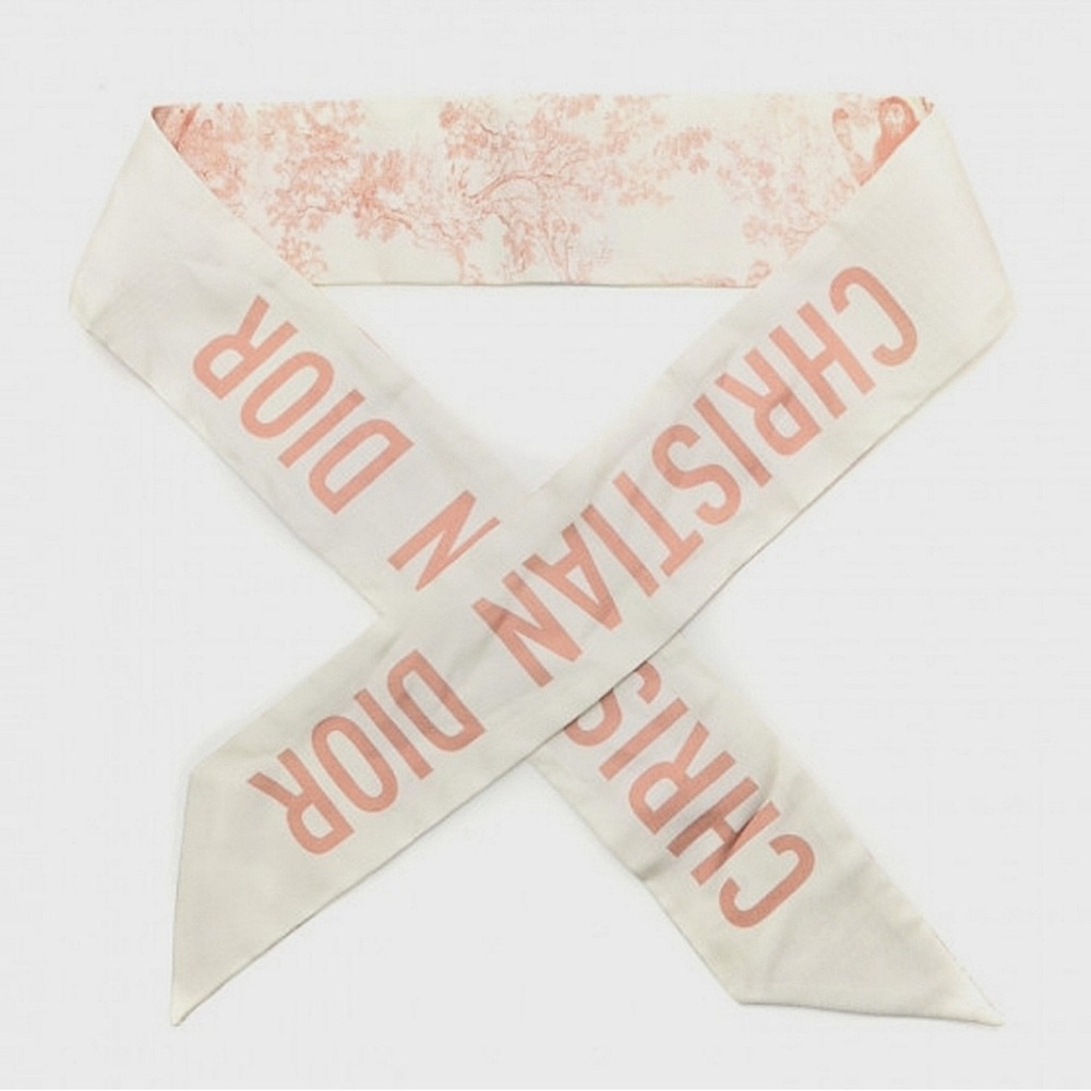 CHRISTIAN DIOR ⭐️cream and Pink silk toile de jouy mitzah Twilly scarf